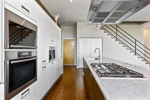 Tiny photo for 1750 N Clybourn Avenue #402, Chicago, IL 60614 (MLS # 12772044)