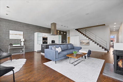 Tiny photo for 1750 N Clybourn Avenue #402, Chicago, IL 60614 (MLS # 12772044)