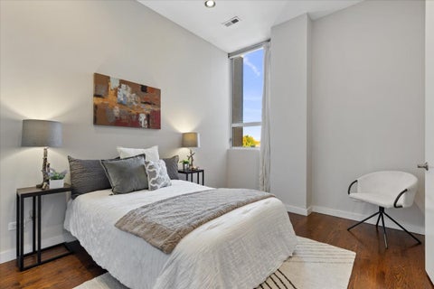 Tiny photo for 1750 N Clybourn Avenue #402, Chicago, IL 60614 (MLS # 12772044)