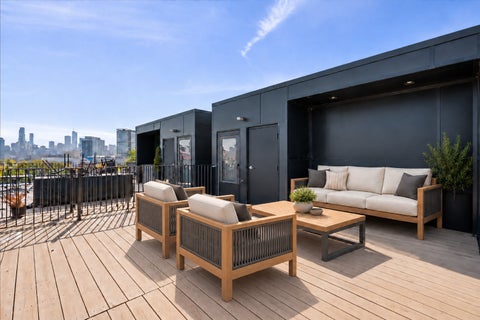 Tiny photo for 1750 N Clybourn Avenue #402, Chicago, IL 60614 (MLS # 12772044)