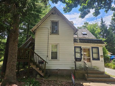 436 Barrington Avenue East Dundee IL 60118