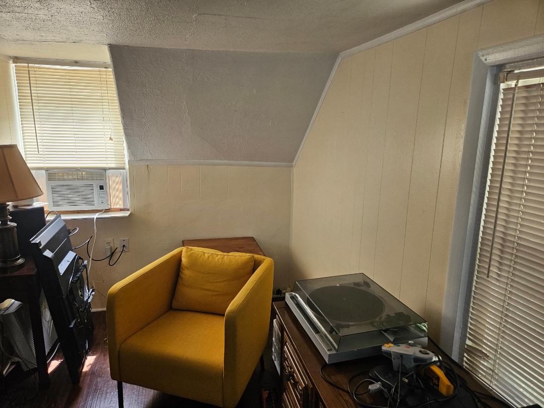 436 Barrington Avenue