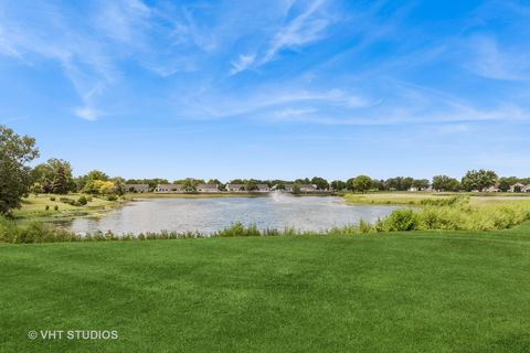 Tiny photo for 21144 W Buckeye Court, Plainfield, IL 60544 (MLS # 12463099)