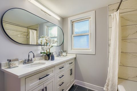 Tiny photo for 9001 S Claremont Avenue, Chicago, IL 60643 (MLS # 12548747)