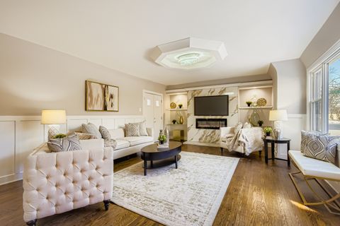 Tiny photo for 9001 S Claremont Avenue, Chicago, IL 60643 (MLS # 12548747)