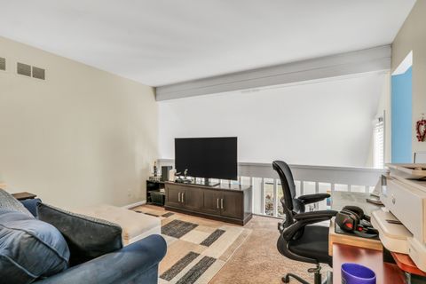 Tiny photo for 705 COLBY Court, Gurnee, IL 60031 (MLS # 12580301)