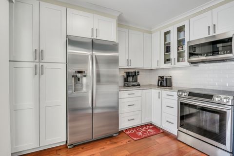 Tiny photo for 705 COLBY Court, Gurnee, IL 60031 (MLS # 12580301)