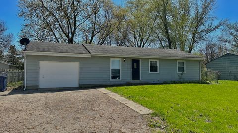 Tiny photo for 34W789 S James Drive, St. Charles, IL 60174 (MLS # 12493412)