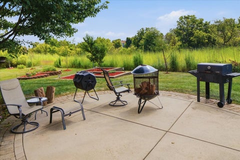 Tiny photo for 663 Huntington Boulevard, West Dundee, IL 60118 (MLS # 12715806)