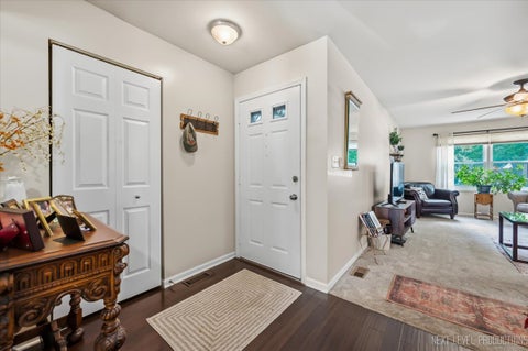 Tiny photo for 306 Pin Oak Drive, North Aurora, IL 60542 (MLS # 12722013)