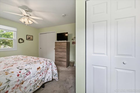 Tiny photo for 306 Pin Oak Drive, North Aurora, IL 60542 (MLS # 12722013)