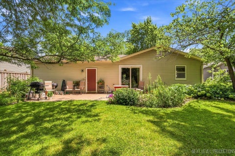 Tiny photo for 306 Pin Oak Drive, North Aurora, IL 60542 (MLS # 12722013)