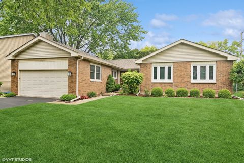 1118 W Keating Drive Arlington Heights IL 60005