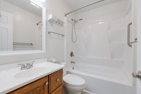 Tiny photo for 304 Andover Court, Streamwood, IL 60107 (MLS # 12766916)