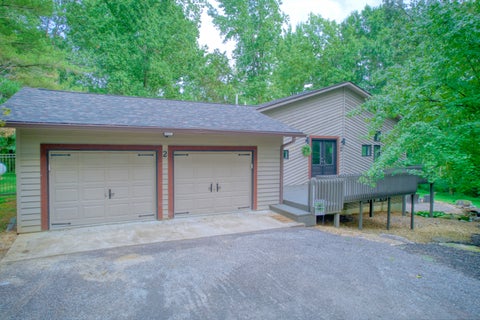 Tiny photo for 2 Trillium Lane, Murphysboro, IL 62966 (MLS # 12715915)