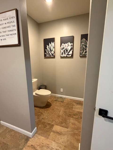 Tiny photo for 2 Trillium Lane, Murphysboro, IL 62966 (MLS # 12715915)