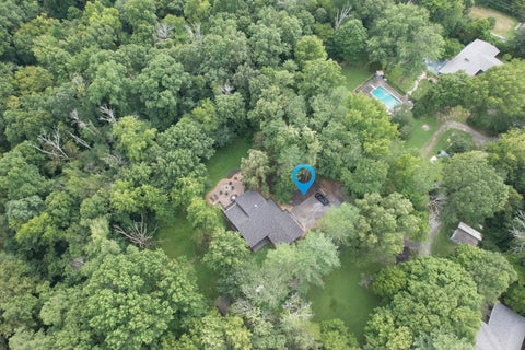 Tiny photo for 2 Trillium Lane, Murphysboro, IL 62966 (MLS # 12715915)