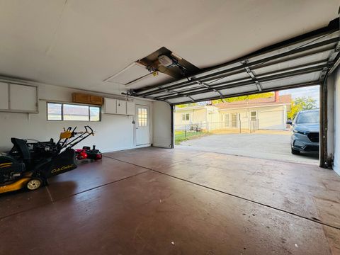 Tiny photo for 670 Lakeview Lane, Hoffman Estates, IL 60169 (MLS # 12534823)