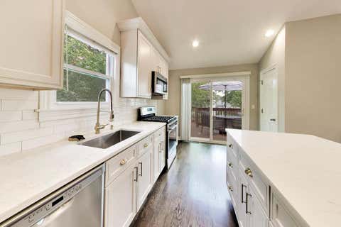 Tiny photo for 3605 Princeton Avenue, Aurora, IL 60504 (MLS # 12729357)