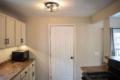 Tiny photo for 1194 23RD Street, Moline, IL 61265 (MLS # 12650177)