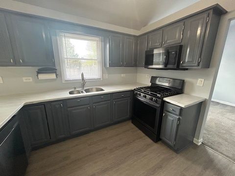 Tiny photo for 24014 W Heather Court, Plainfield, IL 60585 (MLS # 12628424)