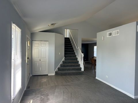 Tiny photo for 24014 W Heather Court, Plainfield, IL 60585 (MLS # 12628424)