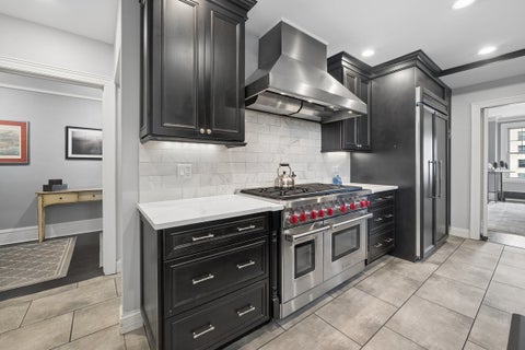Tiny photo for 5000 S East End Avenue #15C, Chicago, IL 60615 (MLS # 12761034)