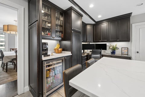 Tiny photo for 5000 S East End Avenue #15C, Chicago, IL 60615 (MLS # 12761034)
