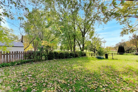 Tiny photo for 713 Slingerland Drive, Schaumburg, IL 60193 (MLS # 12794931)