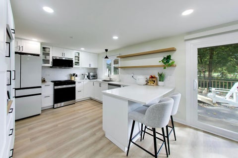 Tiny photo for 713 Slingerland Drive, Schaumburg, IL 60193 (MLS # 12794931)