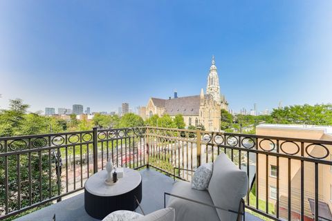 Tiny photo for 1155 W Roosevelt Road #412, Chicago, IL 60608 (MLS # 12490410)