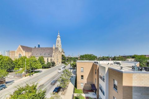 Tiny photo for 1155 W Roosevelt Road #412, Chicago, IL 60608 (MLS # 12490410)
