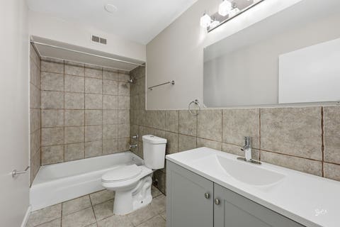 Tiny photo for 1422 Carol Court #3A, Palatine, IL 60074 (MLS # 12730774)