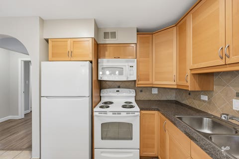 Tiny photo for 1422 Carol Court #3A, Palatine, IL 60074 (MLS # 12730774)