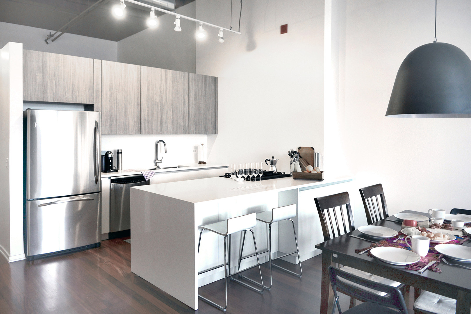 1645 W Ogden Avenue 510