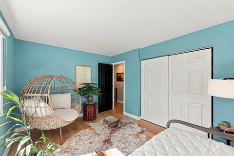 Tiny photo for 4 W Suffield Drive, Arlington Heights, IL 60004 (MLS # 12752671)