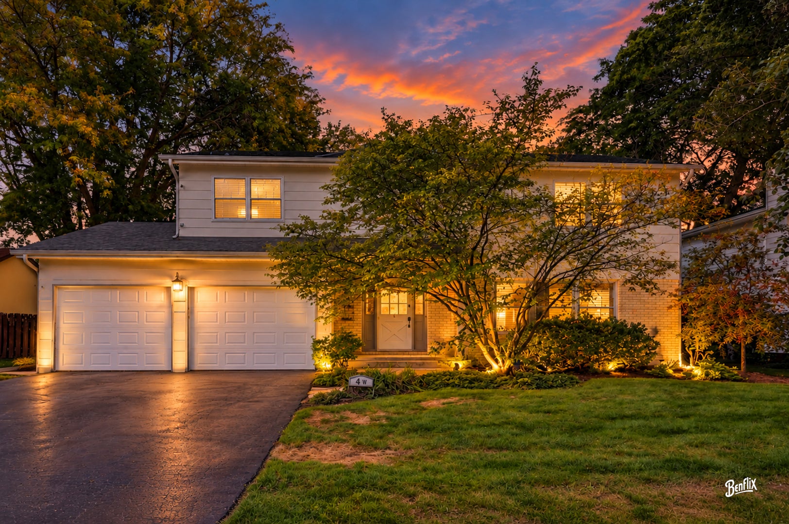 4 W Suffield Drive