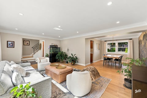 Tiny photo for 4 W Suffield Drive, Arlington Heights, IL 60004 (MLS # 12752671)