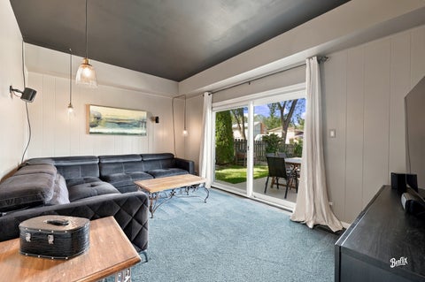 Tiny photo for 4 W Suffield Drive, Arlington Heights, IL 60004 (MLS # 12752671)
