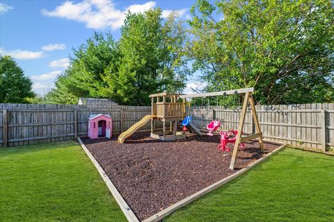 Tiny photo for 1708 Magnolia Drive, St. Joseph, IL 61873 (MLS # 12634042)