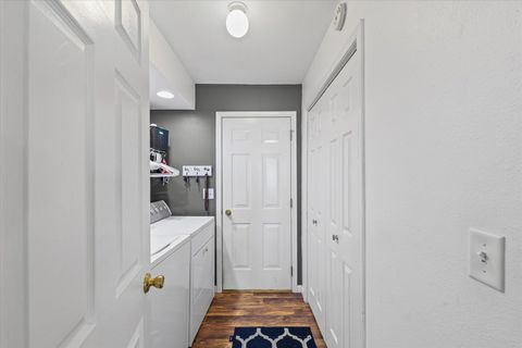 Tiny photo for 1708 Magnolia Drive, St. Joseph, IL 61873 (MLS # 12634042)