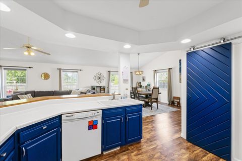 Tiny photo for 1708 Magnolia Drive, St. Joseph, IL 61873 (MLS # 12634042)