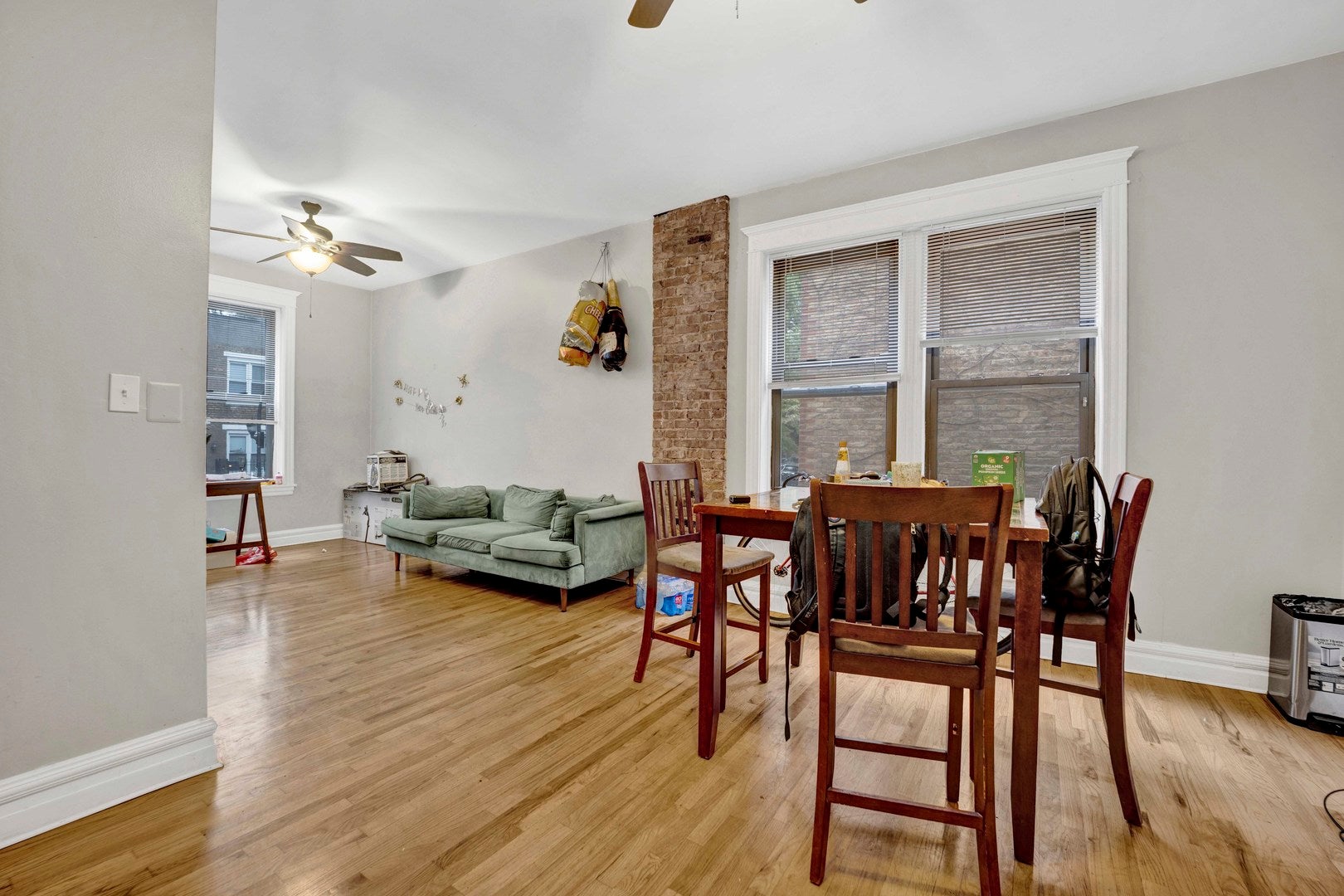 1406 W Flournoy Street 1