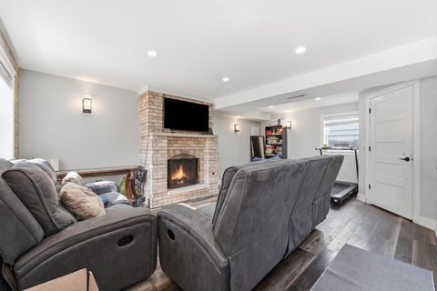Tiny photo for 7046 W 72nd Place, Chicago, IL 60638 (MLS # 12699372)