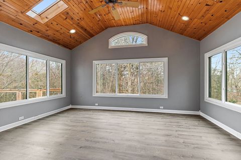 Tiny photo for 726 Barberry Trail, Fox River Grove, IL 60021 (MLS # 12563581)