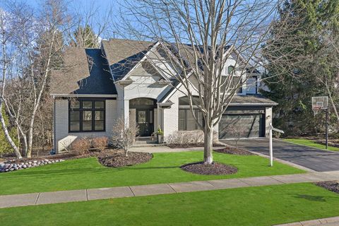 Photo of 726 Barberry Trail, Fox River Grove, IL 60021 (MLS # 12563581)