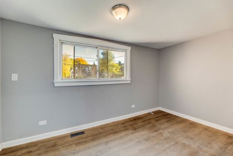 Tiny photo for 5527 S loomis Boulevard, Chicago, IL 60636 (MLS # 12540677)