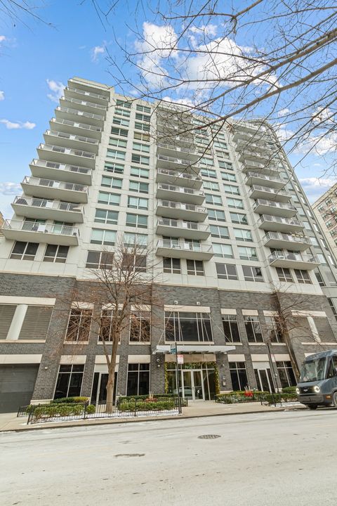 Photo of 421 W Huron Street #805, Chicago, IL 60654 (MLS # 12539237)