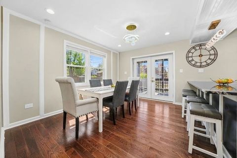 Tiny photo for 6222 N Lenox Avenue, Chicago, IL 60646 (MLS # 12583270)