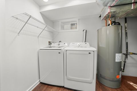 Tiny photo for 6222 N Lenox Avenue, Chicago, IL 60646 (MLS # 12583270)